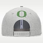 Gorra universitaria Nike ajustable para hombre Oregon On-Field Primetime Rise