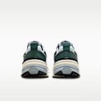 ナイキ V2K ラン メンズシューズ