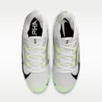 Nike Alpha Menace 4 Elite Football Cleats