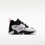 Nike Diamond Turf II Little Kids' Shoes