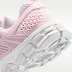 Nike Vomero 5 大童反光裝飾鞋款