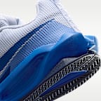 Tenis de básquetbol para niños grandes Nike S.T. Dynamite