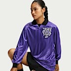 Nike Victory 系列女款 Dri-FIT 寬版足球長袖球衣