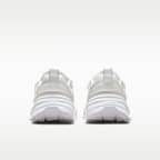 ナイキ V2K ラン ウィメンズシューズ