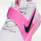 Tenis de básquetbol para niños grandes Nike Team Hustle D 12