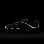 Nike Air Max Moto 2K Schuh (Herren)