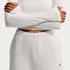 Pants plisados holgados con botones a presión para mujer Nike Studio Fleece Medium Weight