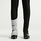 Nike Diamond Baseball Batter's Leg Guard (Left Handed Hitter)