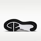 Γυναικεία παπούτσια για τρέξιμο σε δρόμο Nike Revolution 8