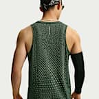 Nike Stride 男款 Aero-FIT 跑步背心上衣