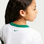 Nike Sportswear Big Kids' Cropped T-Shirt