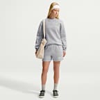 Shorts de tiro medio "Nike Athletic Department" para mujer Nike Studio Fleece Medium Weight "Graphic Pack"