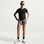 Haut à manches courtes Dri-FIT Nike Tempo pour ado (fille)