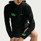 Chamarra de correr Repel plegable para mujer Nike Swift