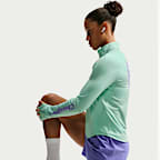 Playera de correr Dri-FIT con protección contra los rayos UV y medio cierre para mujer Nike Swift