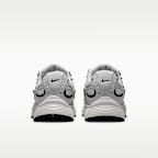 Nike V5 RNR Women's Shoes