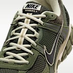 Nike Zoom Vomero 5 SE Men's Shoes