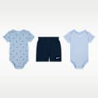 Nike エッセンシャル ベビー ストライプ スウッシュフェティ スリーピース セットアップ