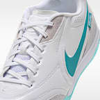 Nike Tiempo Streetgato Indoor/Court Low-Top Soccer Shoes