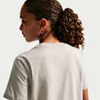 Nike Sportswear Older Kids' T-Shirt