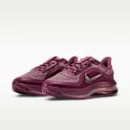 รองเท้าวิ่งโร้ดรันนิ่งผู้หญิง Nike Pegasus Premium