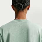 Nike Sportswear Classic Women's Loose Short-Sleeve Cropped T-Shirt