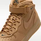 ナイキ エア フォース 1 MID メンズシューズ