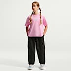 Playera de corte cuadrado para niña talla grande Nike Sportswear
