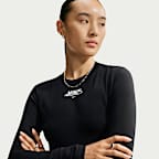 Nike Sportswear Women's Slim Cropped Long-Sleeve T-Shirt