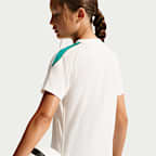 Nike Strike Older Kids' Dri-FIT Football Short-Sleeve Top