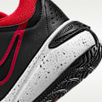 Nike Team Hustle D 11 Older Kids' Basketball Shoes