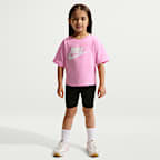 Playera Club Boxy para niños talla pequeña Nike