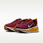 Tenis de correr en pavimento de la NFL para hombre Nike Vomero 18 (Washington Commanders)
