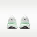 Tenis de correr en pavimento para mujer Nike Structure 26