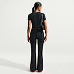 Playera slim cropped para mujer Nike Sportswear Chill Knit