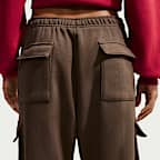 Pants cargo de tiro alto oversized para mujer Nike Studio Fleece Medium Weight