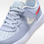 Nike Force 1 Low EasyOn Younger Kids' Shoes