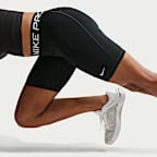 Nike Pro 365 Damenshorts (ca. 20 cm)