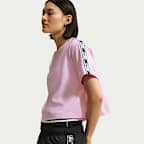 Playera holgada cropped para mujer Nike Sportswear Classic