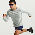 Nike Stride 男款 Dri-FIT 跑步鬆餅格紋圓領上衣