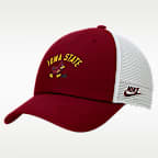Gorra de rejilla sin estructura Nike College (Iowa State)