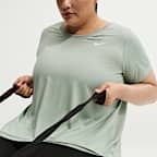 Nike Dri-FIT Women's T-Shirt (Plus Size)