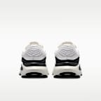 รองเท้าวิ่งโร้ดรันนิ่งผู้หญิง Nike Structure 26