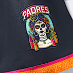 Jersey Nike de la MLB Stadium para hombre Mason Miller San Diego Padres City Connect