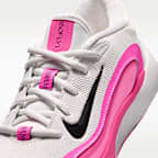 Nike IsoFly Big Kids' Basketball Shoes