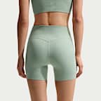 ナイキ ゼンビー ウィメンズ ハイウエスト 13cm バイカーショートパンツ