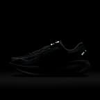 Nike Vomero 18 SE Men's Road Running Shoes