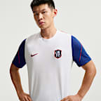 Chelsea F.C. Strike Third Men's Nike Football Dri-FIT Short-Sleeved Top