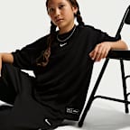 Nike Sportswear Older Kids' Oversized T-Shirt