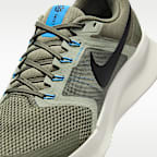 Tenis de correr en pavimento para hombre (extraanchos) Nike Run Swift 3